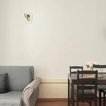 شقة Smart For 3 Guests 8 Min To Main Square كراكوفيا