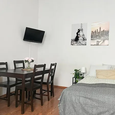 Smart For 3 Guests 8 Min To Main Square Lejlighed *