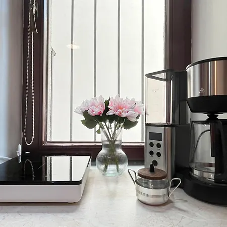 Smart For 3 Guests 8 Min To Main Square *